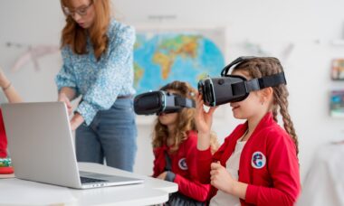 Meta Expands VR Education Across More Schools in US and UK