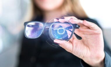 Vuzix Gains Momentum in AR Smart Glasses