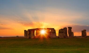 AR Brings Ancient Wonders to Virtual Life