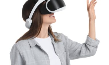 Pimax Unveils Micro-OLED VR Headset Updates