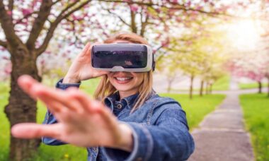 Virtual Reality Parks Reshape City Leisure