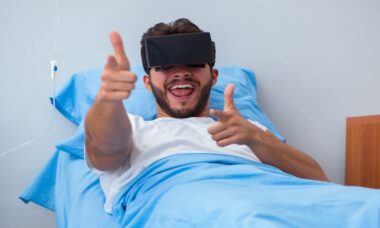 VR Tech Helps Cancer Patients