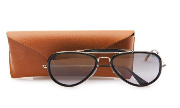 Meta’s Wearable Glasses Redefine Retail