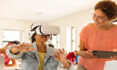 VR Learning Expands to Alabama Schools