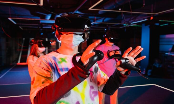 Meta Will Close VR Access to Horizon Worlds in 2026