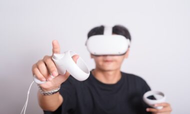 Berlin Future Shul Previewed in VR for Local Leaders