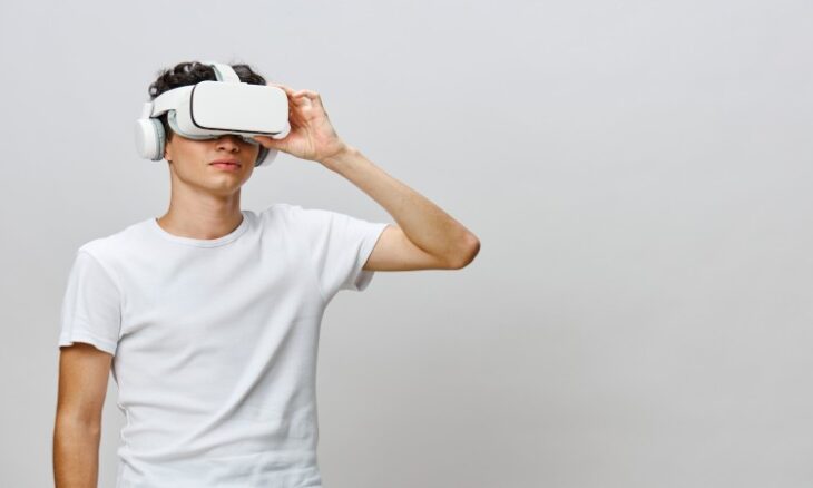 DPVR Announces P1 Max Enterprise VR Headset Timeline